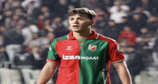 Karşıyaka'dan son ayrılan Ahmet Yağız Mengi