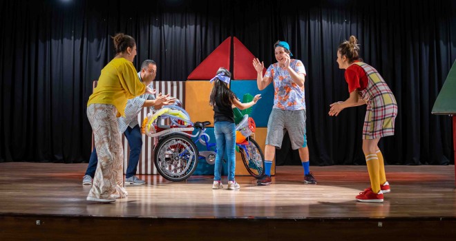 Pınar Çocuk Tiyatrosu İzmirli çocuklarla buluşacak