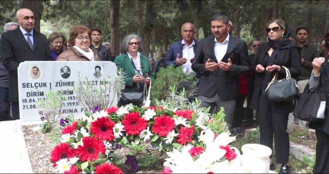 Foça'nın efsane başkanı anıldı