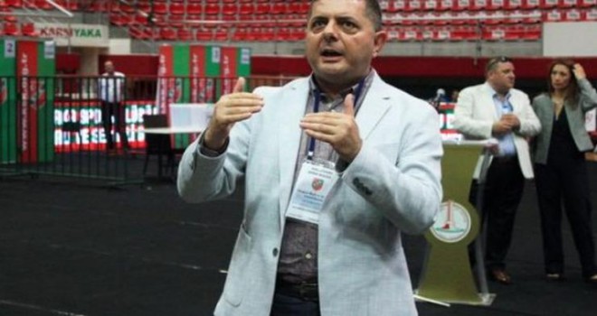 Karşıyaka'da Işıldar kongre tarihi bekliyor