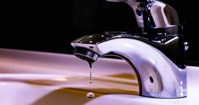 Karşıyaka'da sular aniden kesildi, 7 saat su yok...