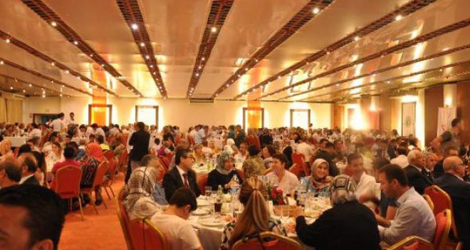 15 Temmuz Şehitleri İzmir'de anıldı