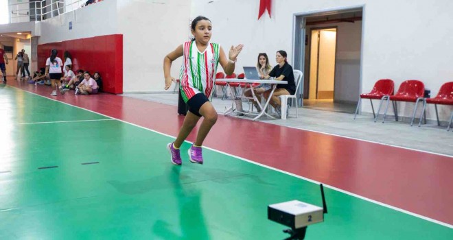 Karşıyaka'da sportif yetenekler keşfediliyor