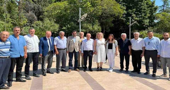 MHP İzmir’de tam saha çalışması başlattı