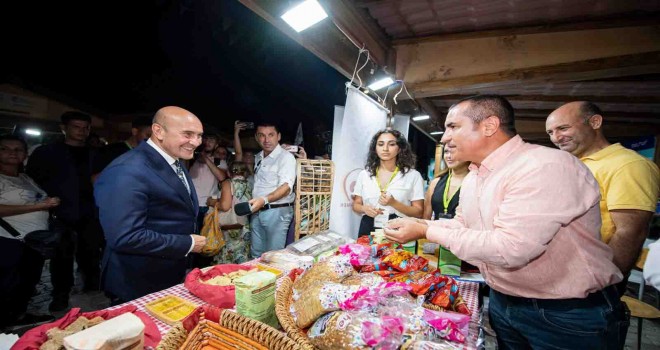 Başkan Soyer’den fuar turu