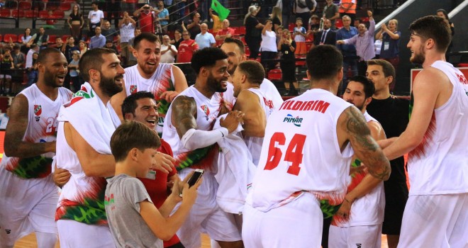 Pınar Karşıyaka Belçika deplasmanında