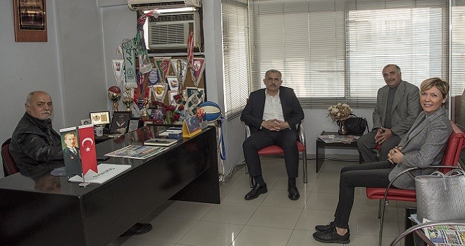 Cumhur İttifakı Meclis Üyesi adayı Seher Dikmen KARŞIYAKA HABER'i ziyaret etti