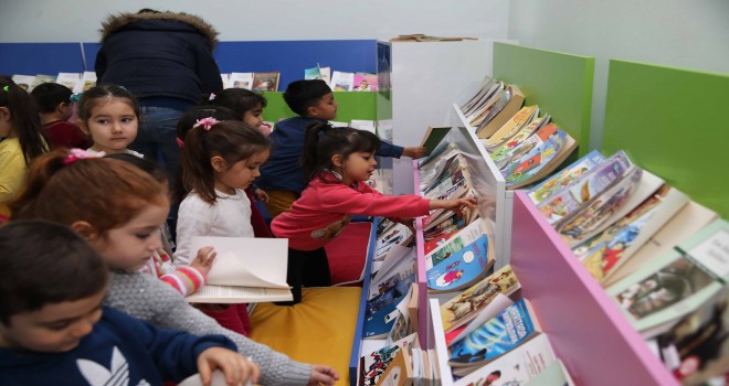 Çocukların tatili kitaplarla renklenecek