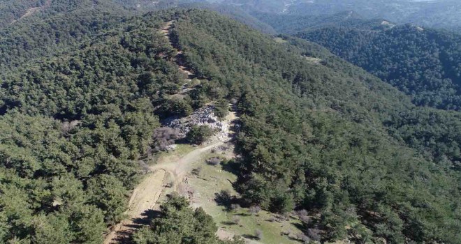 İzmir’de antik taş ocağı bulundu