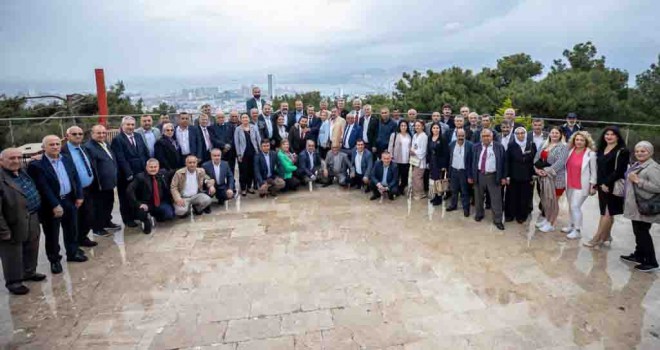 Başkan Batur, muhtarlarla buluştu