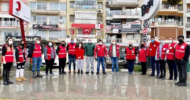 Karşıyaka Kızılay yine hizmette...