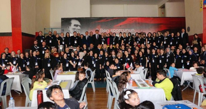 Akıl ve Zekâ Oyunları Öğrenci Turnuvaları İzmir Finali gerçekleştirildi