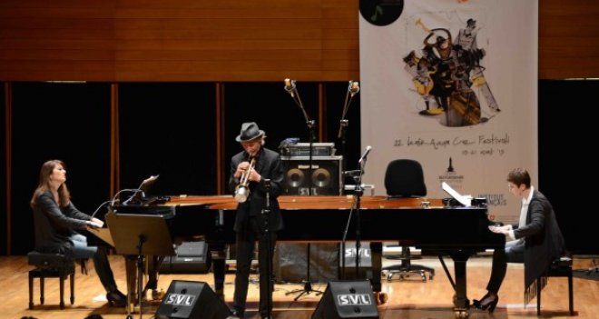 23. İzmir Avrupa Caz Festivali afişini arıyor