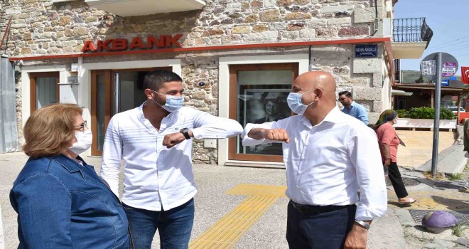 Milletvekili Polat Foça'yı ziyaret etti