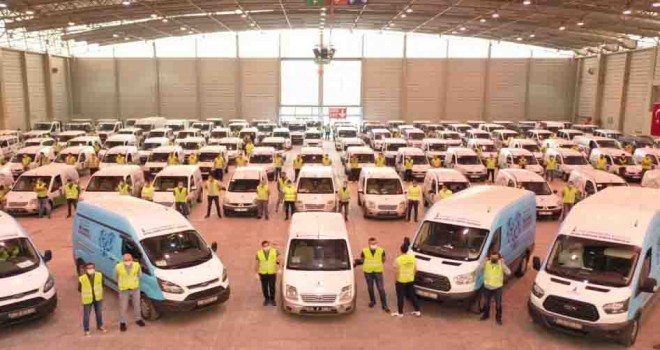 Biz Varız kampanyasında 85 bin gıda kolisi dağıtıldı