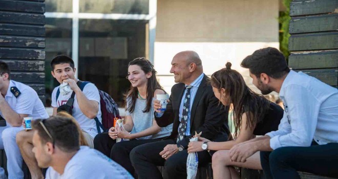 10 bin üniversite öğrencisine 40 milyon liralık destek