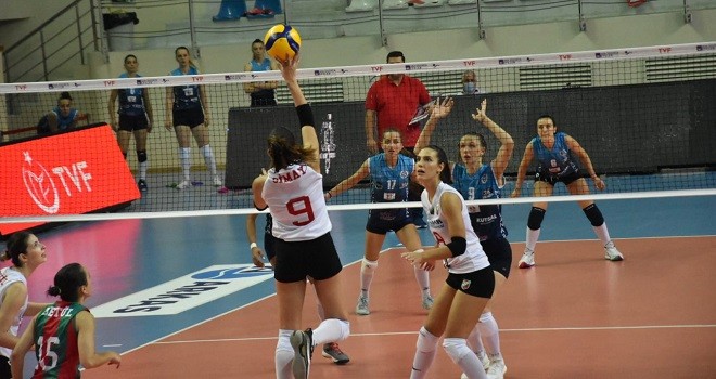 Karşıyaka Çiftlikköy'de beşte beş...