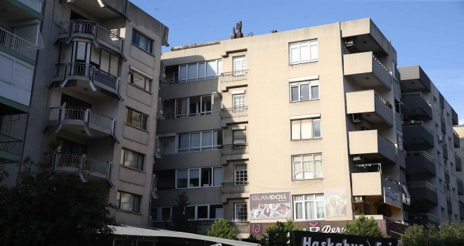 Karşıyaka Belediyesi, Bostanlı'daki yatık binalar için plan hazırladı