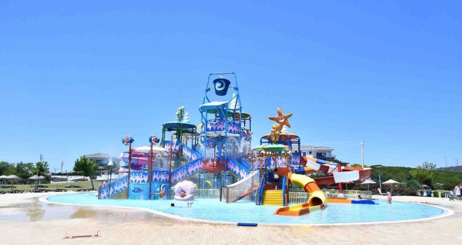 Çeşme Oasis Aqua Park sezonu açıyor