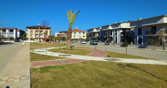 Menderes Belediyesi’nden ilçeye bin 600 metrekare yeni yeşil alan