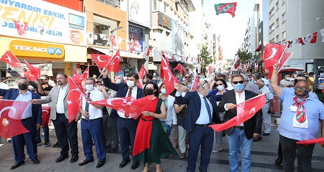 Atatürk'ün Karşıyaka'ya ziyaretinin yıldönümü kutlanıyor...