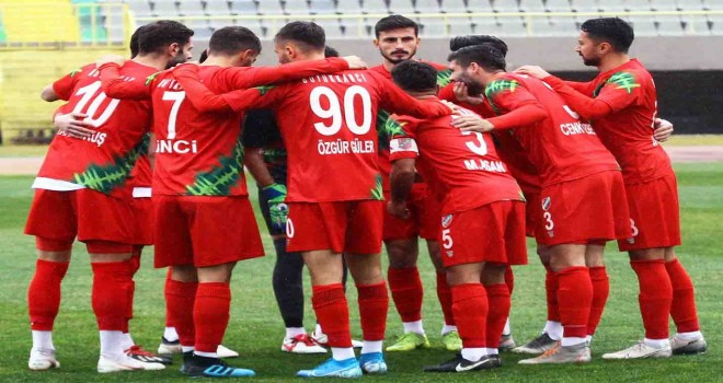 17 İsim Karşıyaka'dan başka yerde oynamadı