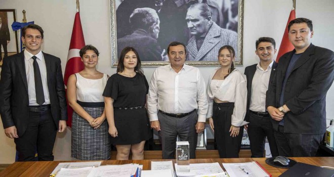 Batur’dan Konak Gençlik Meclisi’ne çalıştay desteği