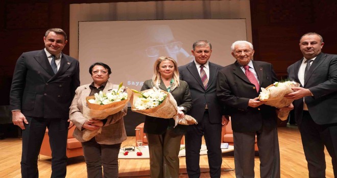 Uğur Mumcu için CHP İzmir'den anlamlı tören