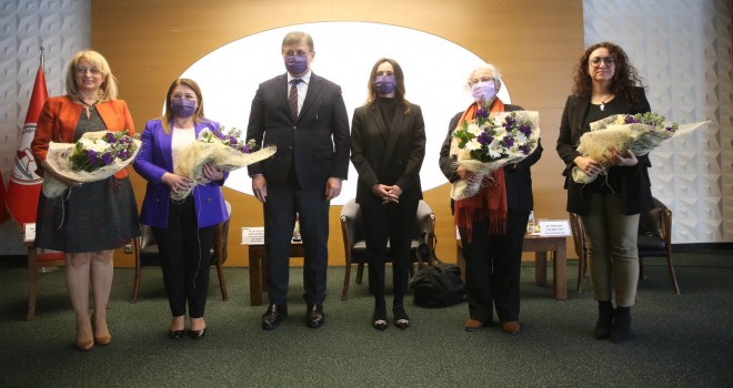 Kadınlar İstanbul Sözleşmesi için çağrı yaptı