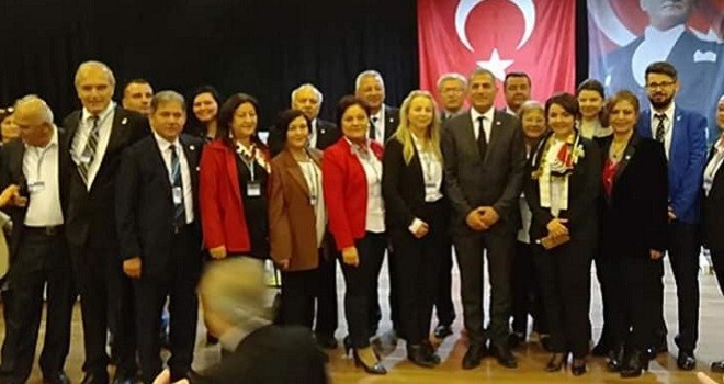 Av. Apak, İYİ Parti Karşıyaka İlçe Başkanı seçildi