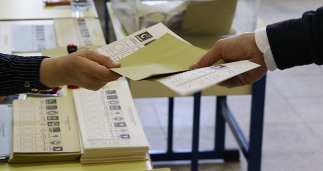 Ak Parti'den 25 ilçe için itiraz...