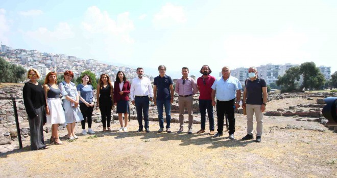 Smyrna'nın UNESCO adaylık süreci Bayraklı'da konuşuldu