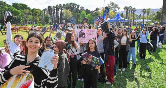 İZKİTAP – 7. İzmir Kitap Fuarı 17–26 Nisan’da Kültürpark’ta