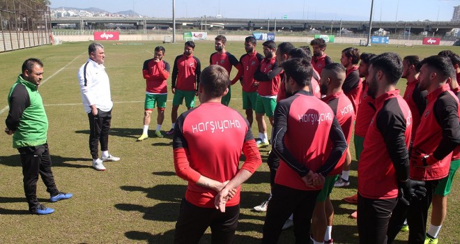 Karşıyaka, Osmaniyespor karşısında