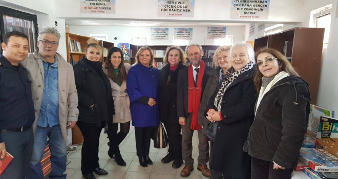 Sevgililer Günü'nde kütüphane açılışı