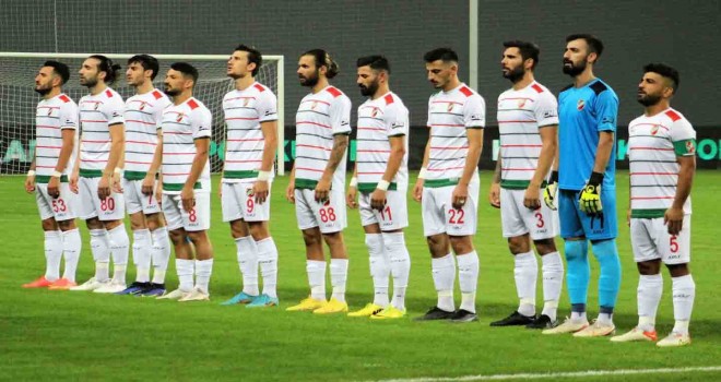 Karşıyaka zirve için...