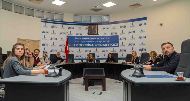 İzmir Büyükşehir'den turuncu kod alarmı: Kriz masası devrede