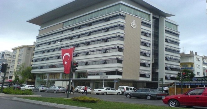 Genel-İş'ten Karşıyaka'da bürokratlara sendikal baskı suçlaması