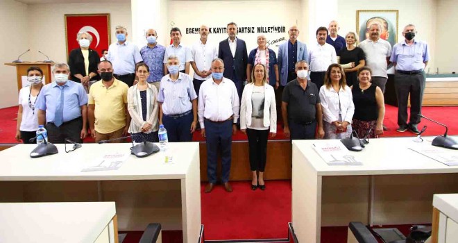 Bayraklı Kent Konseyi başkanını seçti