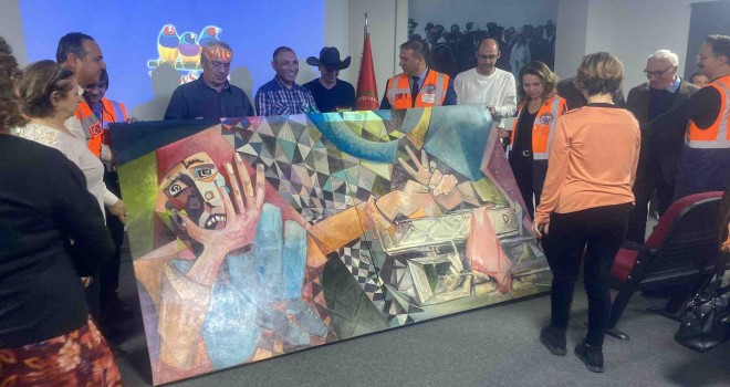 6 Şubat depremleri Karşıyaka'da resim sergisi ve farkındalık etkinliğiyle anıldı