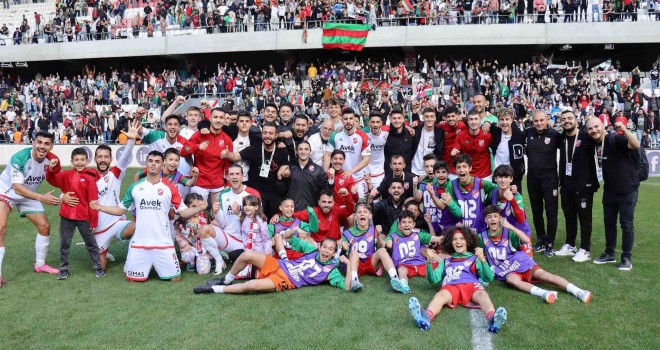 Sözeri: Ya direk ya da Play-Off’tan Karşıyaka bir üst lige çıkacak