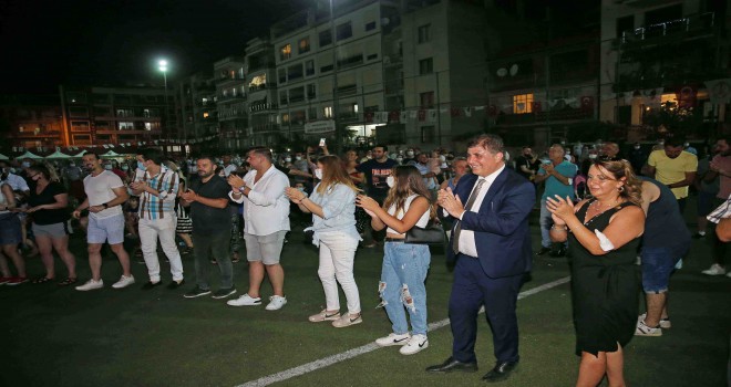 Karşıyaka’nın mahallelerinde şenlik var