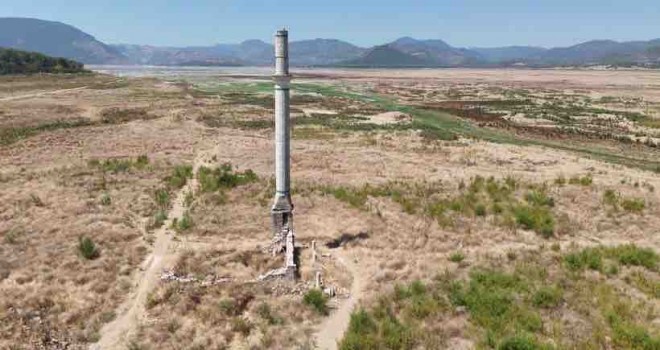 Yağmur fayda etmedi, Tahtalı Barajı'ndaki su daha da düştü