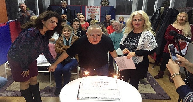 Mert Algan'a sürpriz doğum günü...