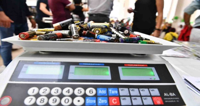 Atık pil kampanyasına katılanlar ödüllerine kavuştu