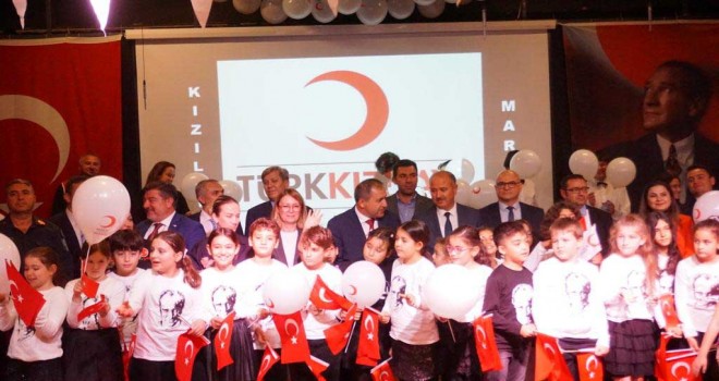 Karşıyaka'da Kızılay Haftası öğrencilerle kutlandı