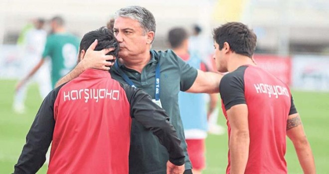 Mesut Toros Karşıyaka'da kalıyor...