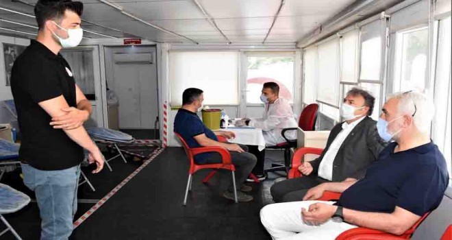 Başkan İduğ’dan Türk Kızılay’ına destek