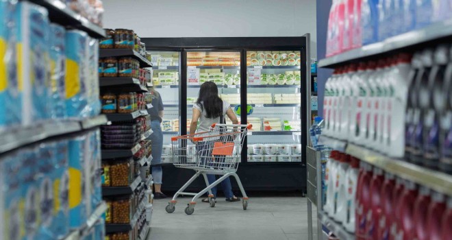 İki yeni İZMAR mağazası yolda...