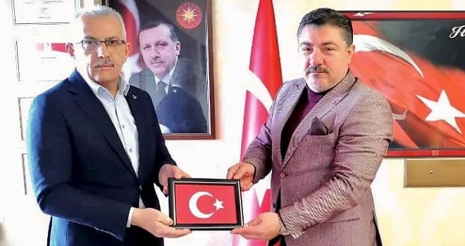 MHP İlçe Başkanı Kızılay'ı ziyaret etti